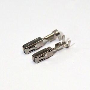 АМР 967542-1;1-968855-1.AMP MCP 2.8 КОНТАКТ ГНЕЗДОВОЙ ПОД ПРОВОД С УПЛОТНИТЕЛЕМ СЕЧ 0,5-1,0 ММ.КВ. ( СКАРТЫ: 94 PIN )